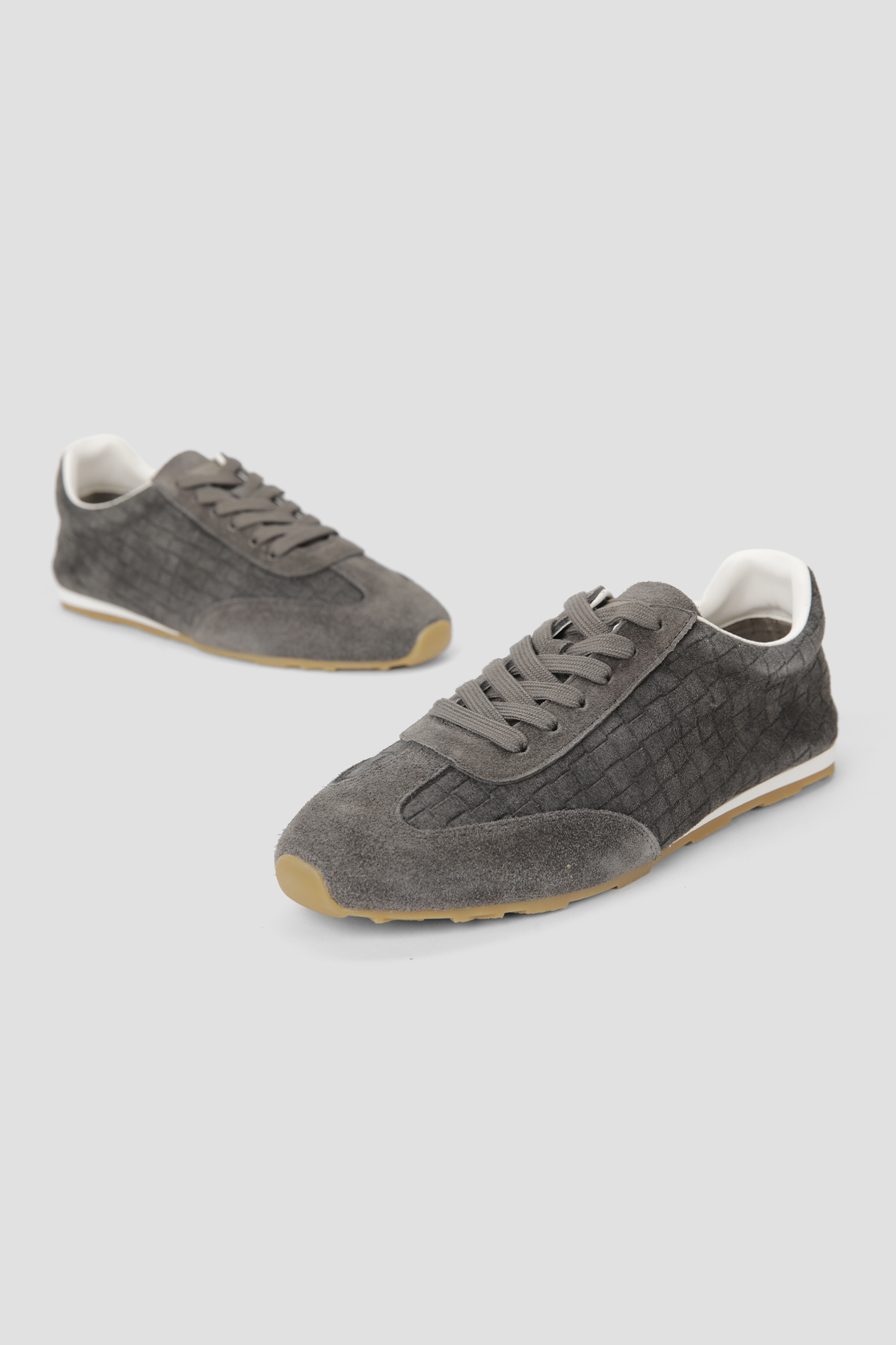 סניקרס קלאסיות לנשים | קנת קול