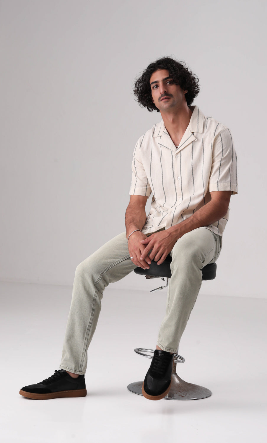 חולצה מכופתרת פסים