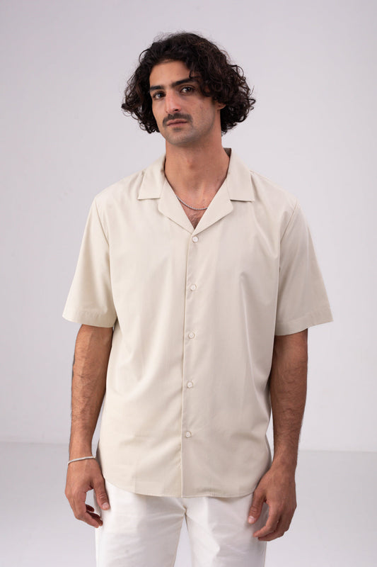 חולצה מכופתרת אוברסייז שרוולים קצרים