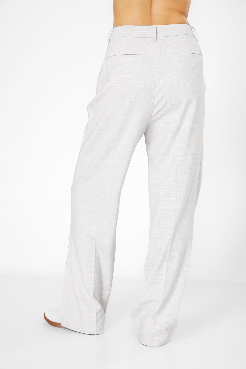 מכנס מחוייט מתרחב