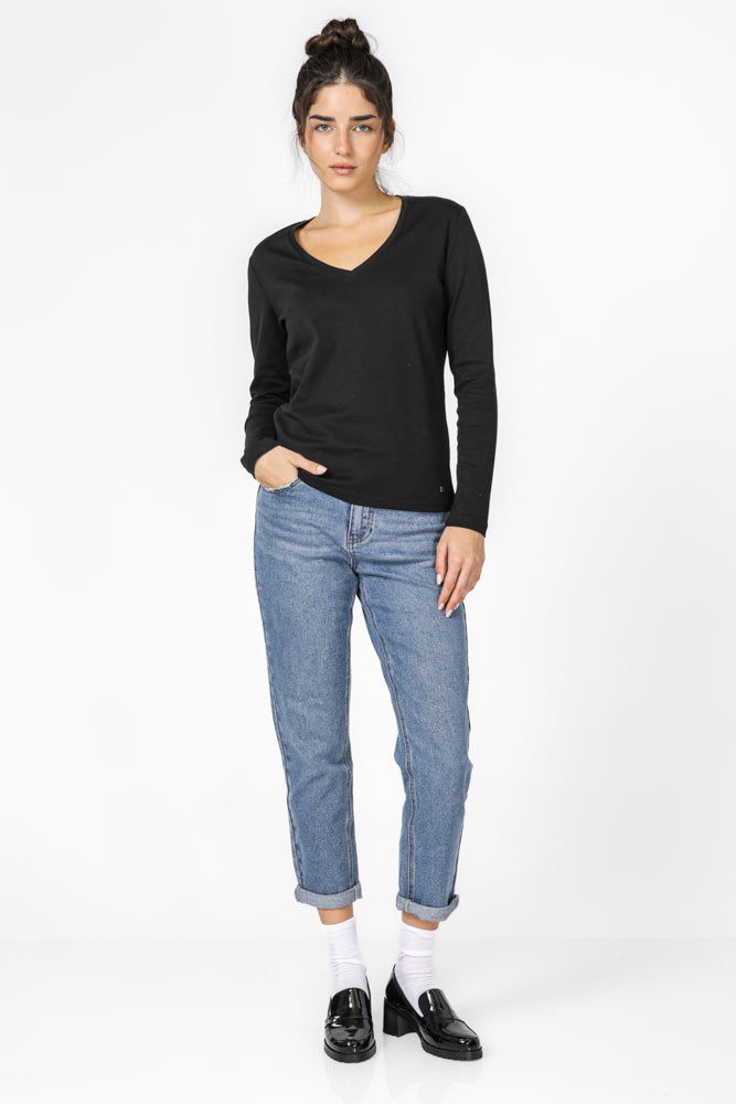 טישירט ארוכה עם מפתח וי | קנת קול