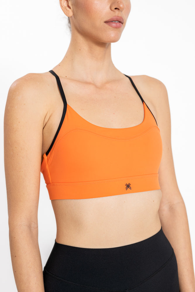 טופ אימון לנשים X Back Top בצבע כתום