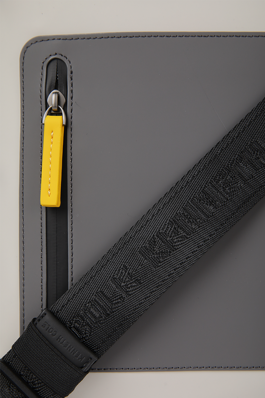 תיק צד SIDE BAG עם לוגו