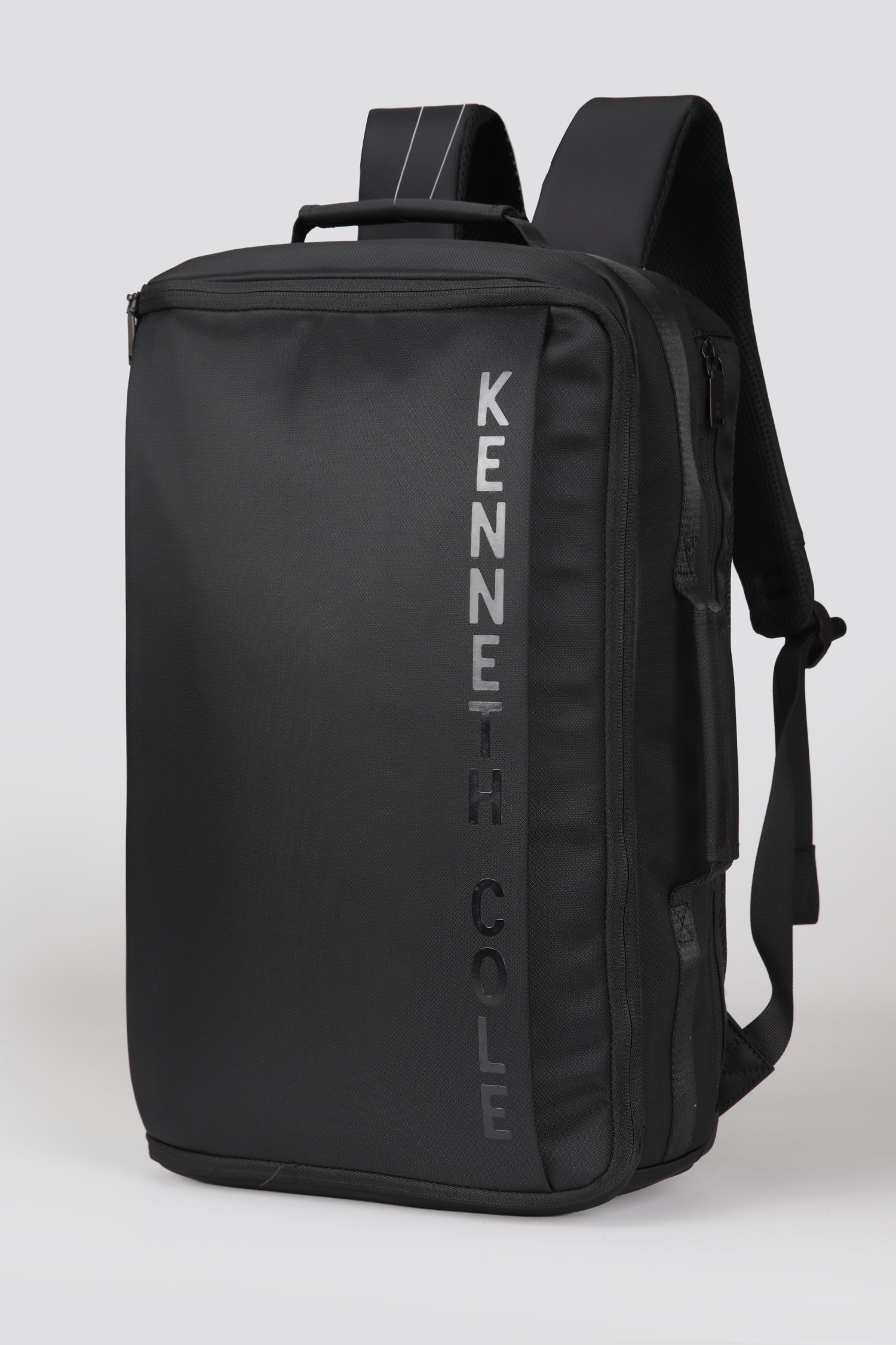 תיק גב לנשיאת מחשב