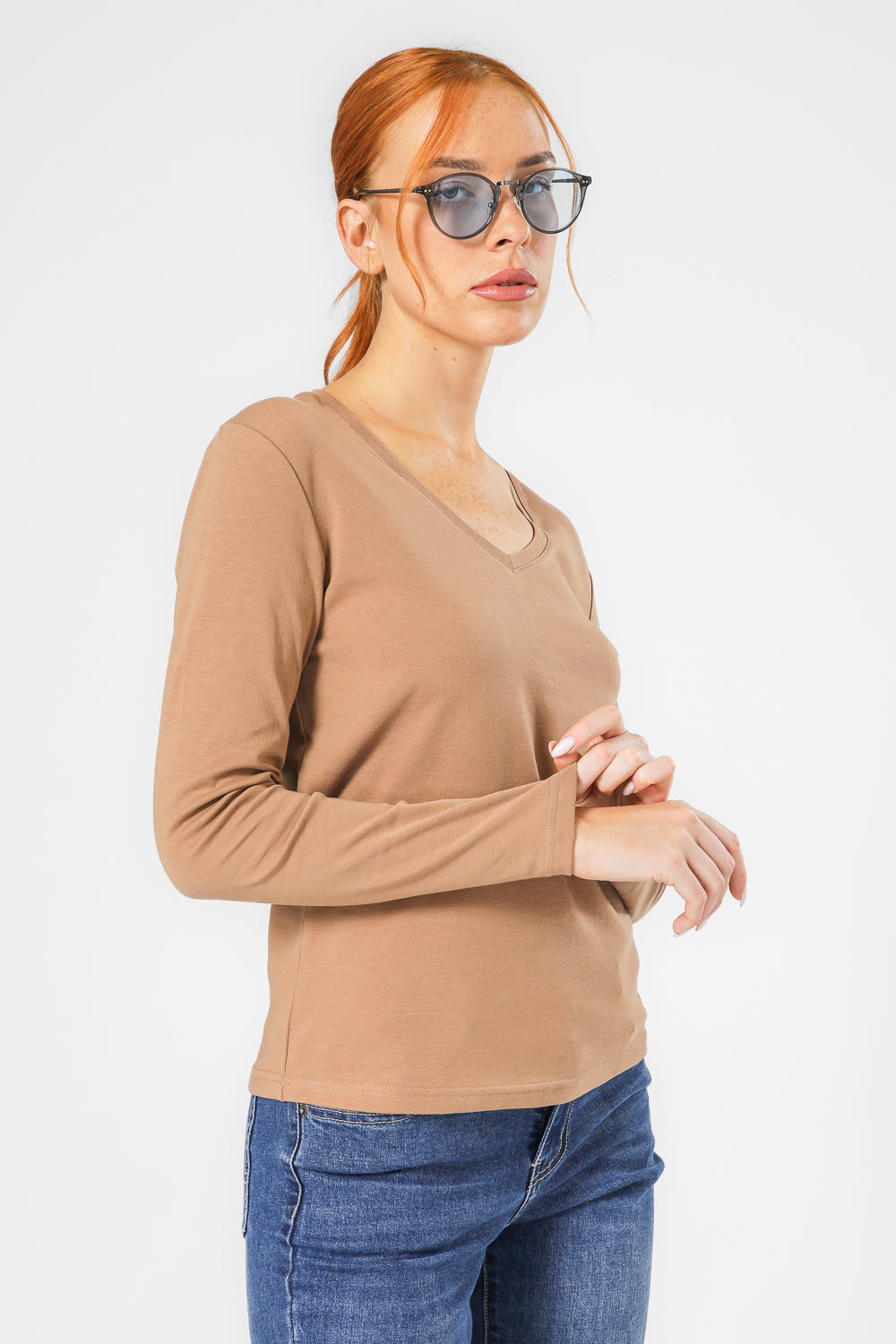 טישירט ארוכה עם מפתח וי | קנת קול