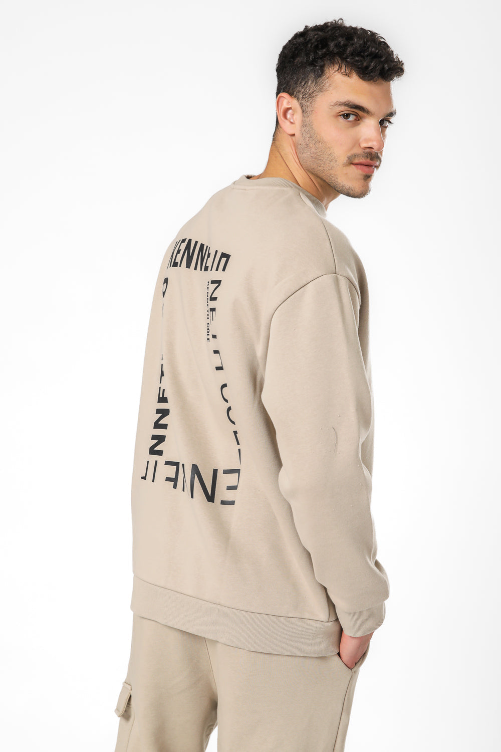 סווטשירט אוברסייז הדפס בגב