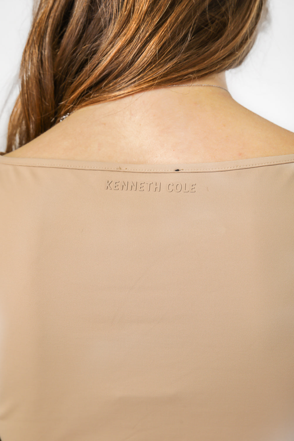 טופ אלסטי מפתח סירה בצבע לאטה