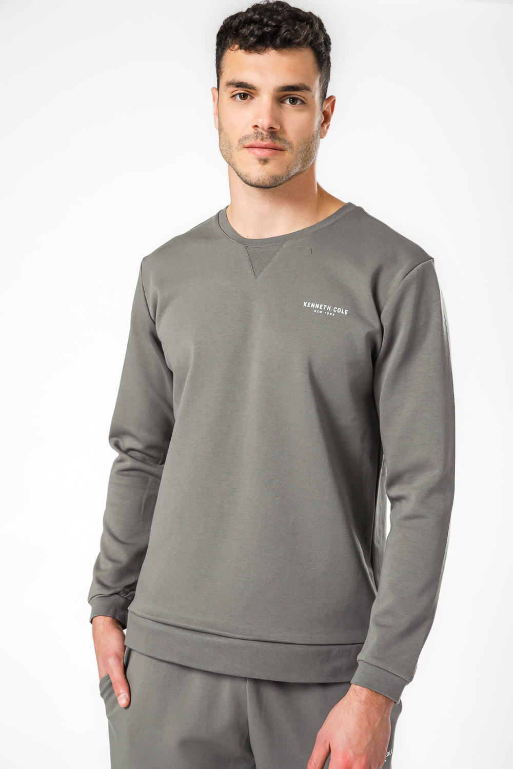 סווטשירט אינטרלוק בצבע אפור כהה