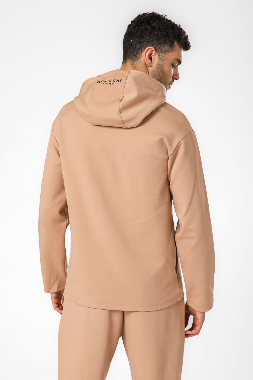 סווטשירט אינטרלוק בצבע כאמל פס בחזית