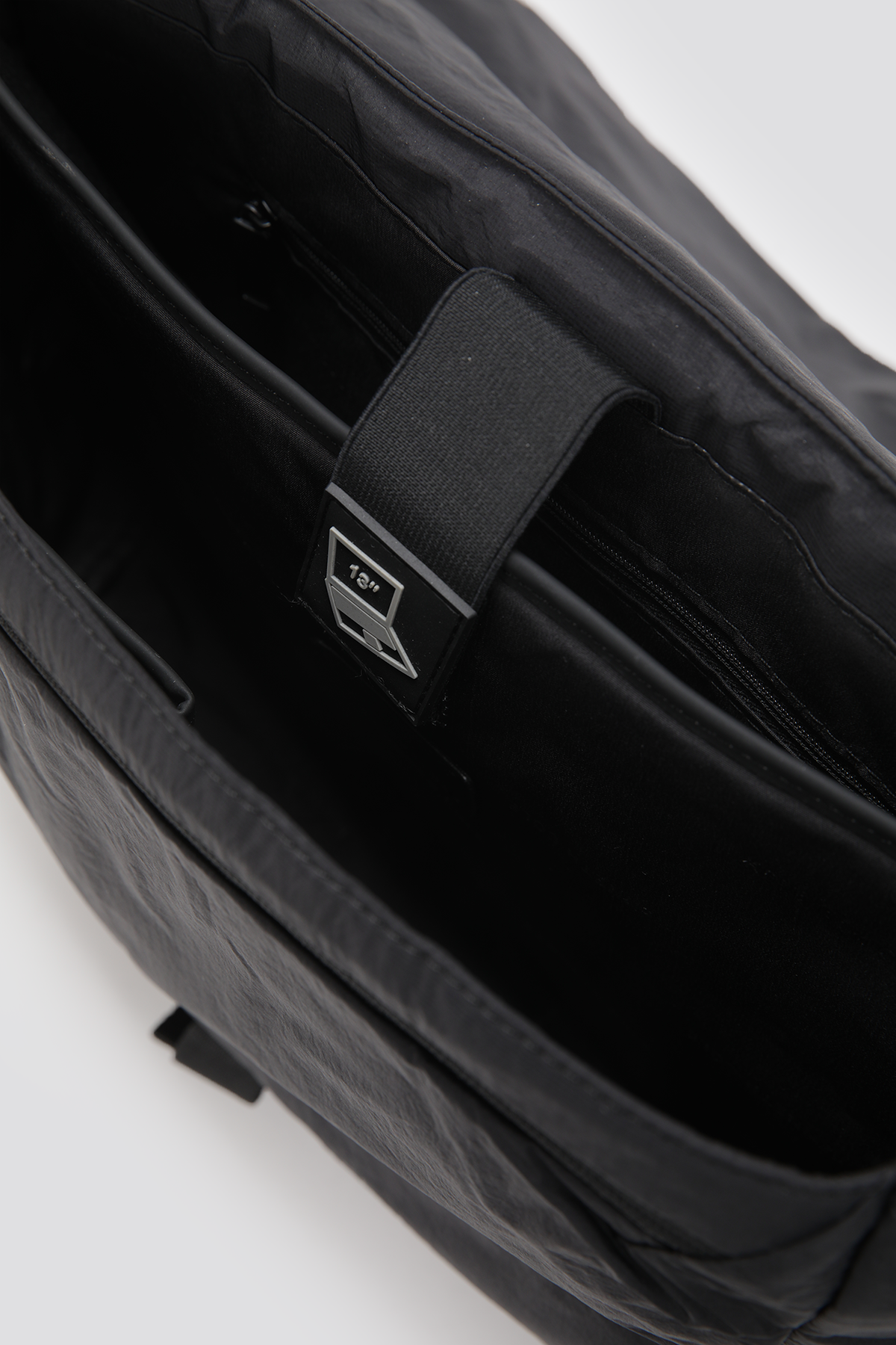 תיק צד SIDE BAG