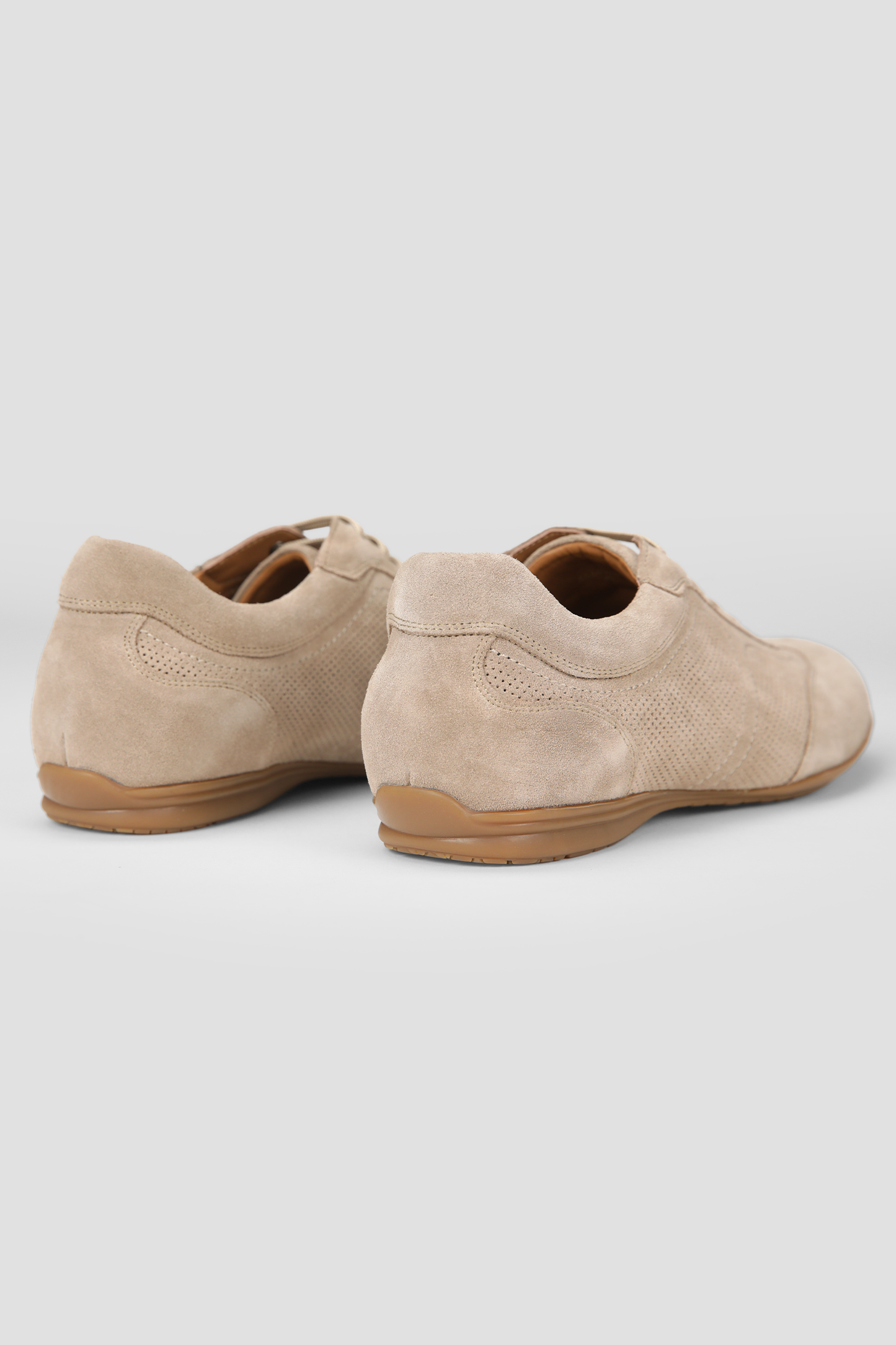 נעלי הליכה עור גברים