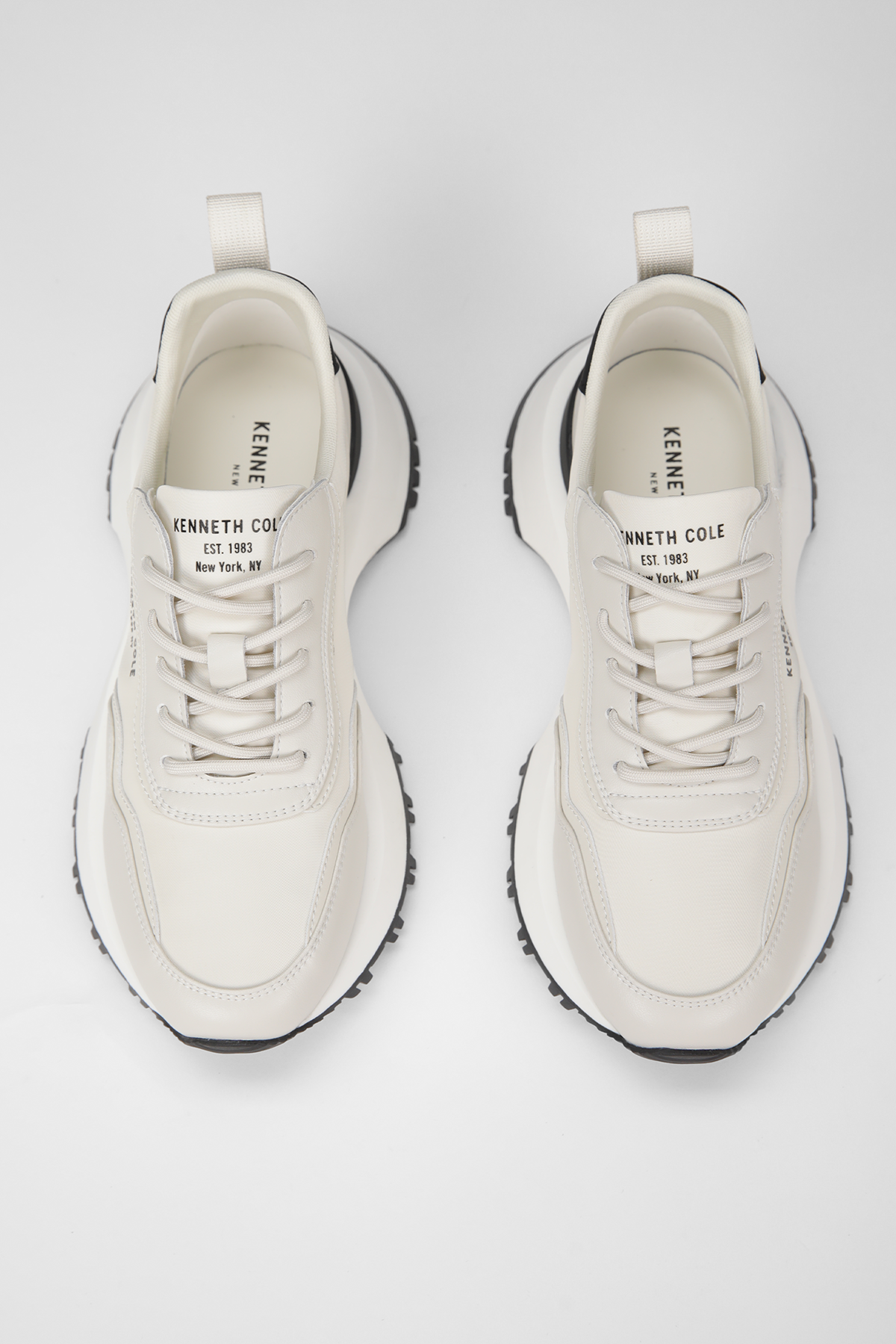 נעלי הליכה עור גברים