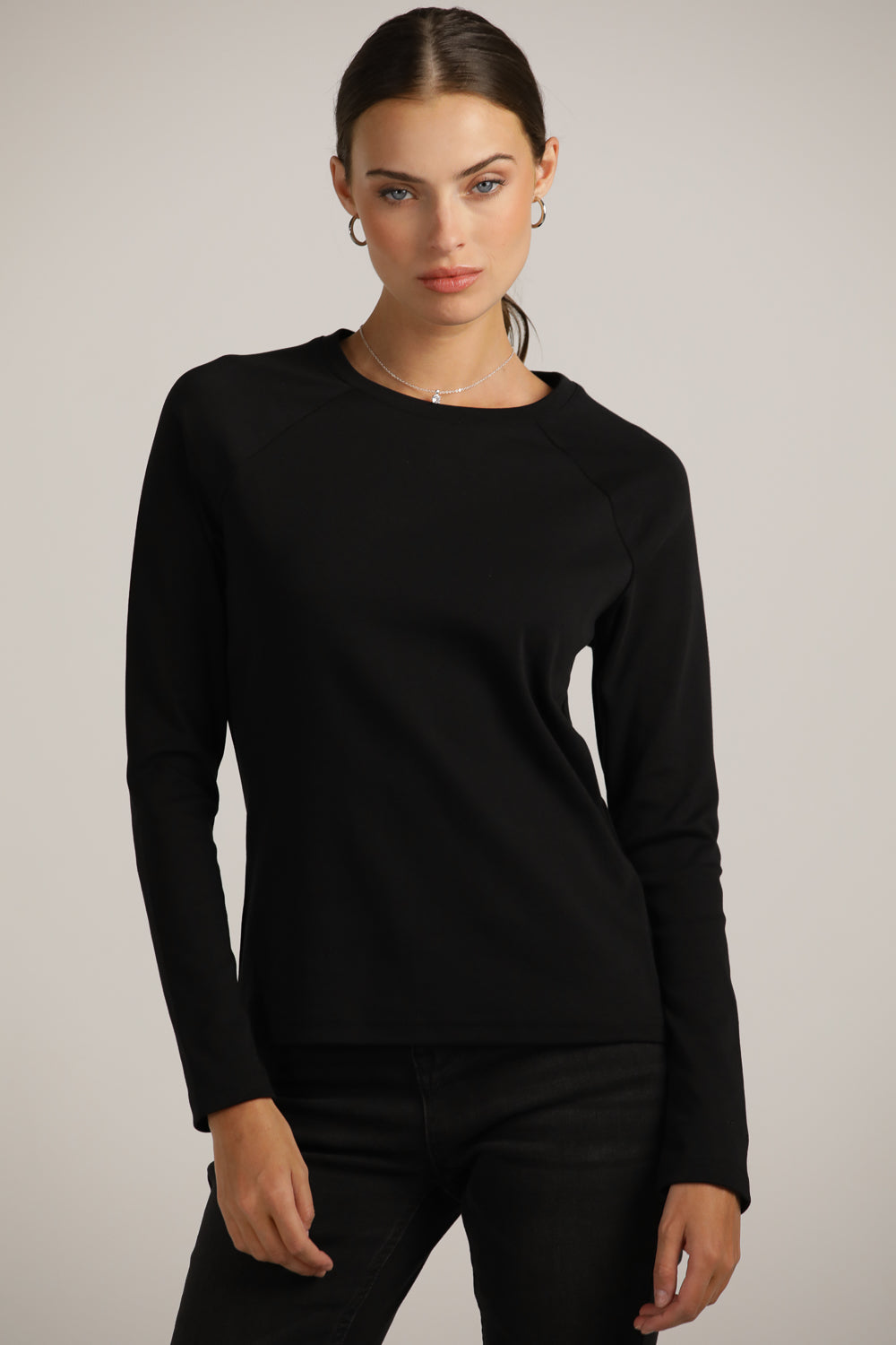 חולצת רגלן ארוכה עם צווארון עגול | קנת קול