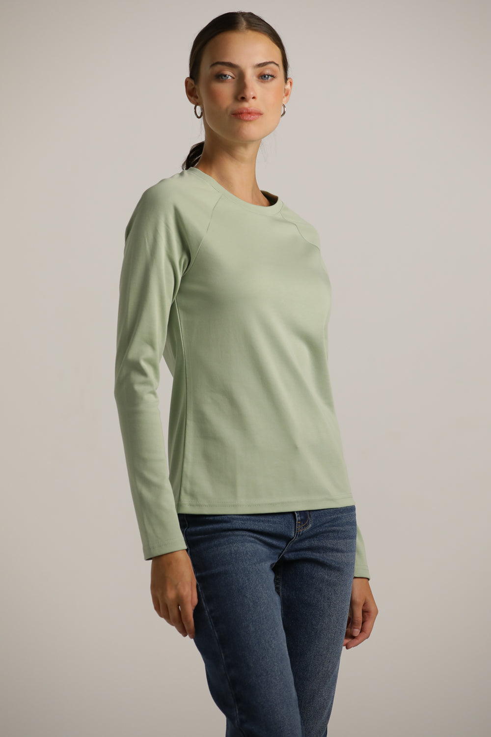 חולצת רגלן ארוכה עם צווארון עגול | קנת קול