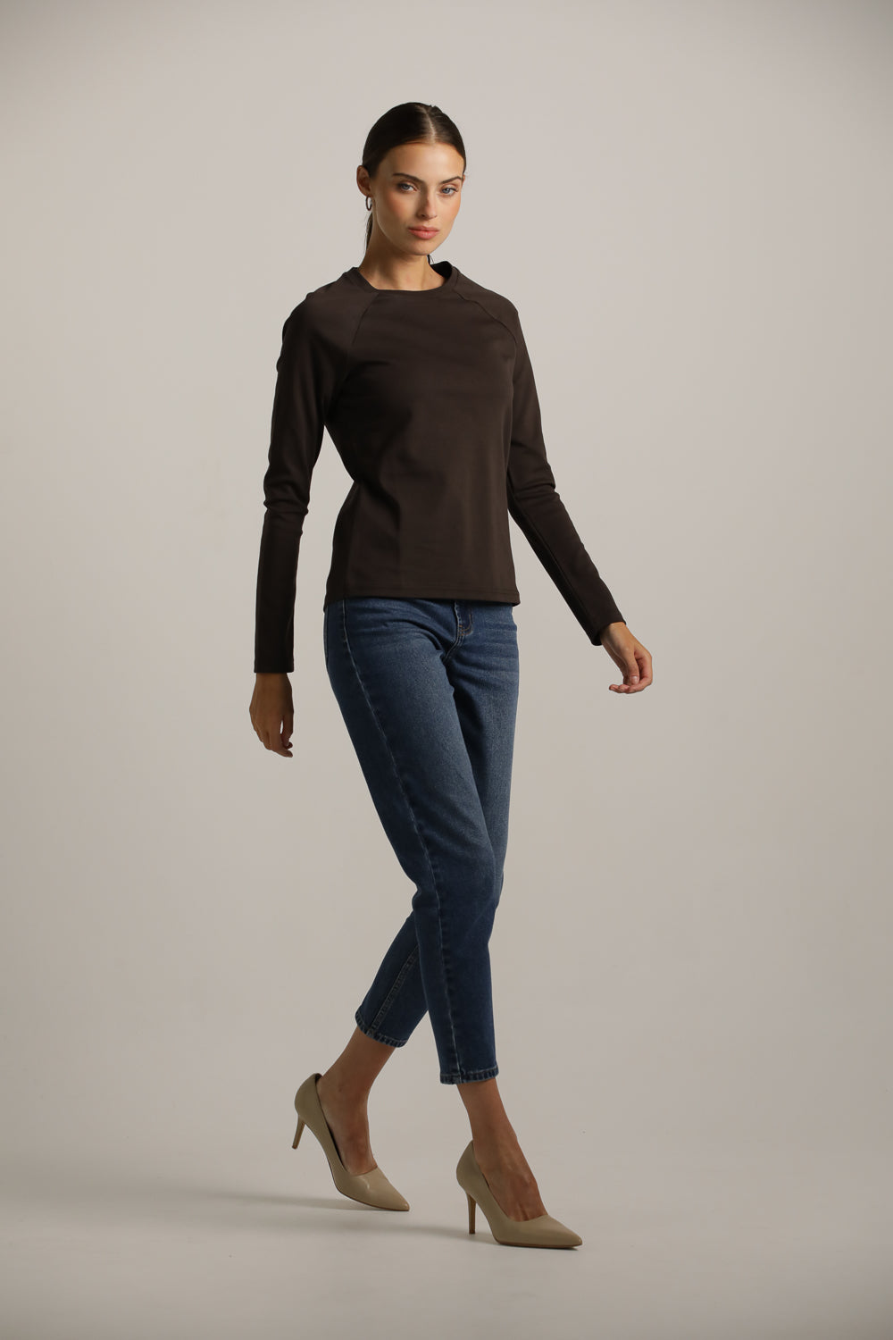 חולצת רגלן ארוכה עם צווארון עגול | קנת קול