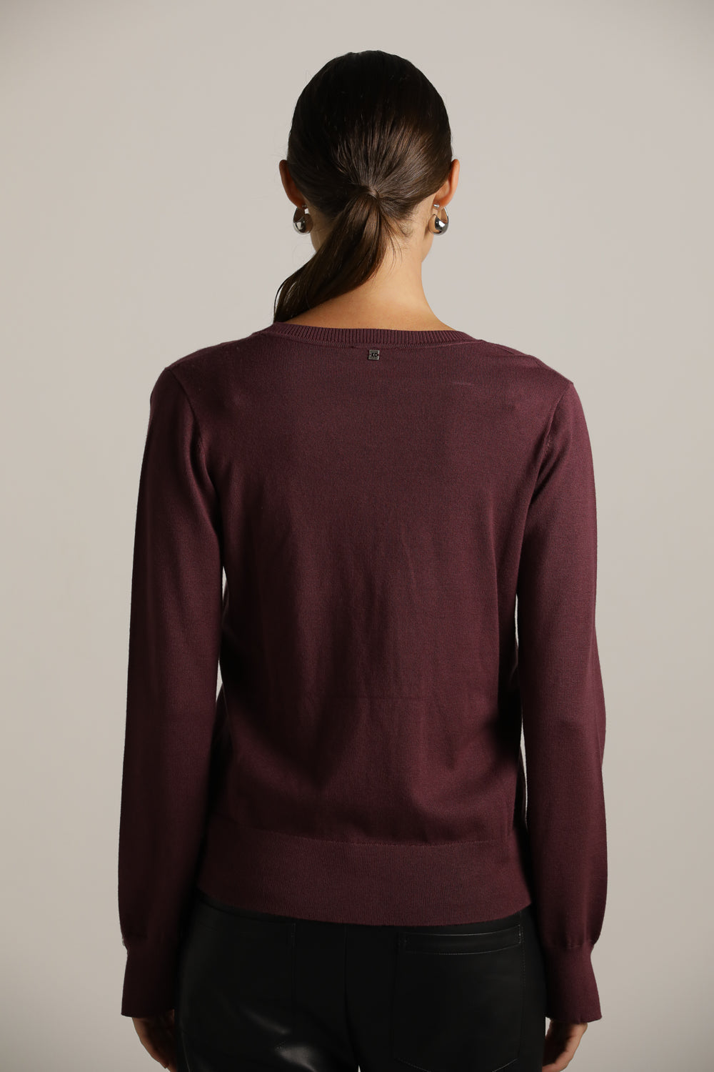 סריג קרדיגן בייסיק עם מחשוף וי | קנת קול