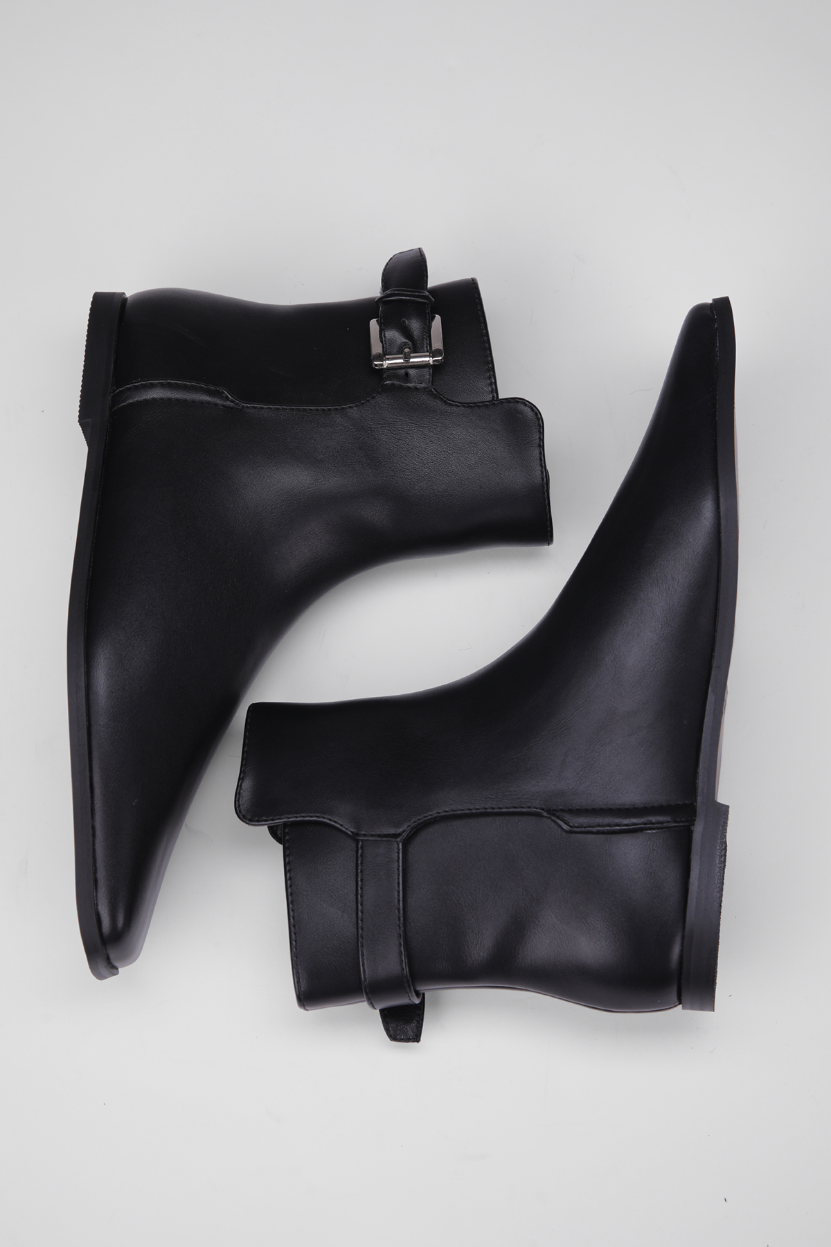 מגפונים אלגנטיים עם אבזם צד | קנת קול