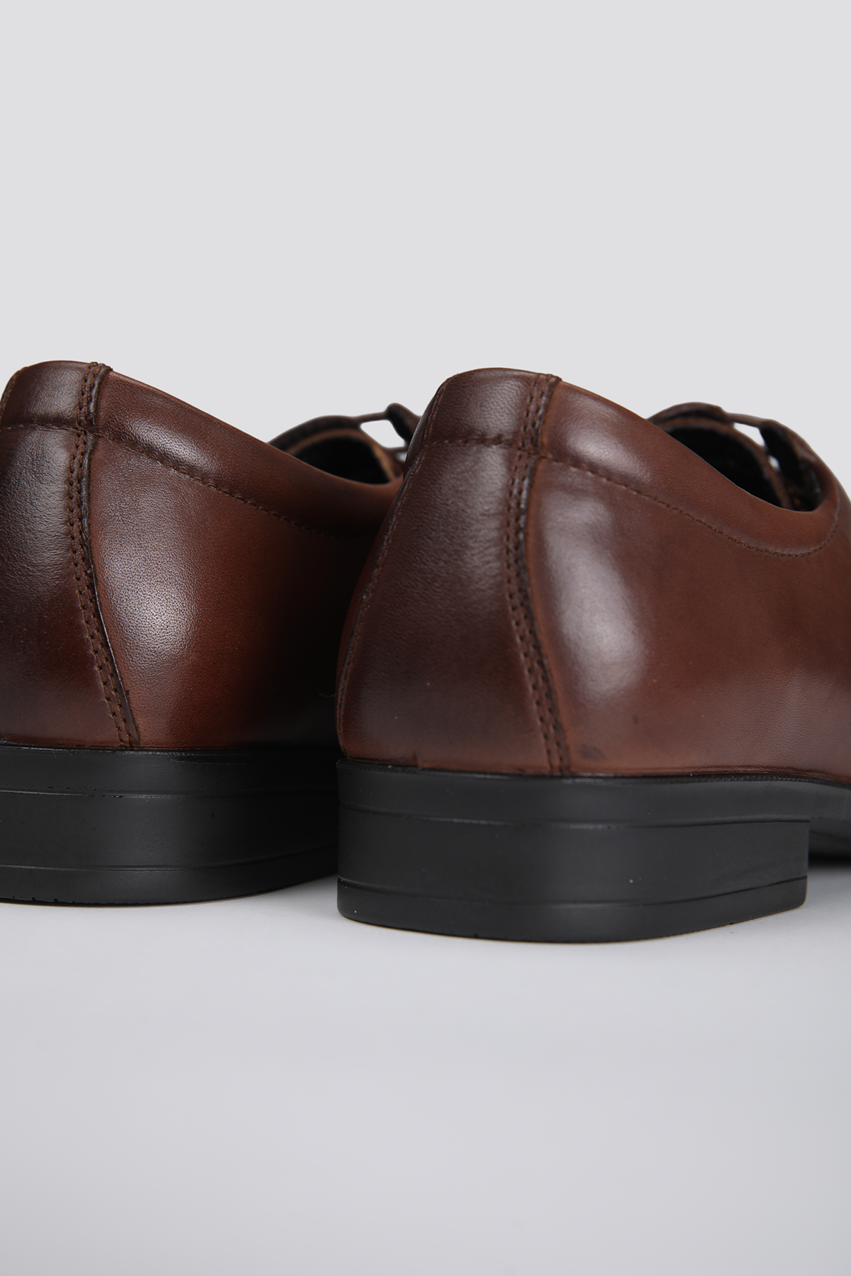 נעלי אלגנט מעור לגברים | קנת קול