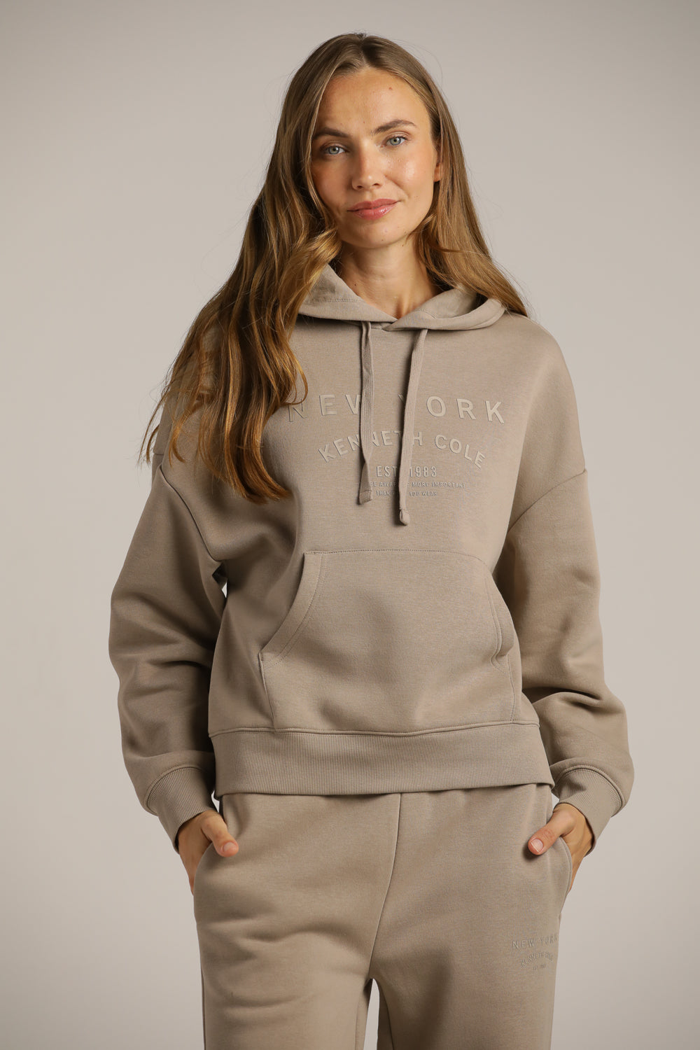 סווטשירט אוברסייז עם כיס קנגרו | קנת קול