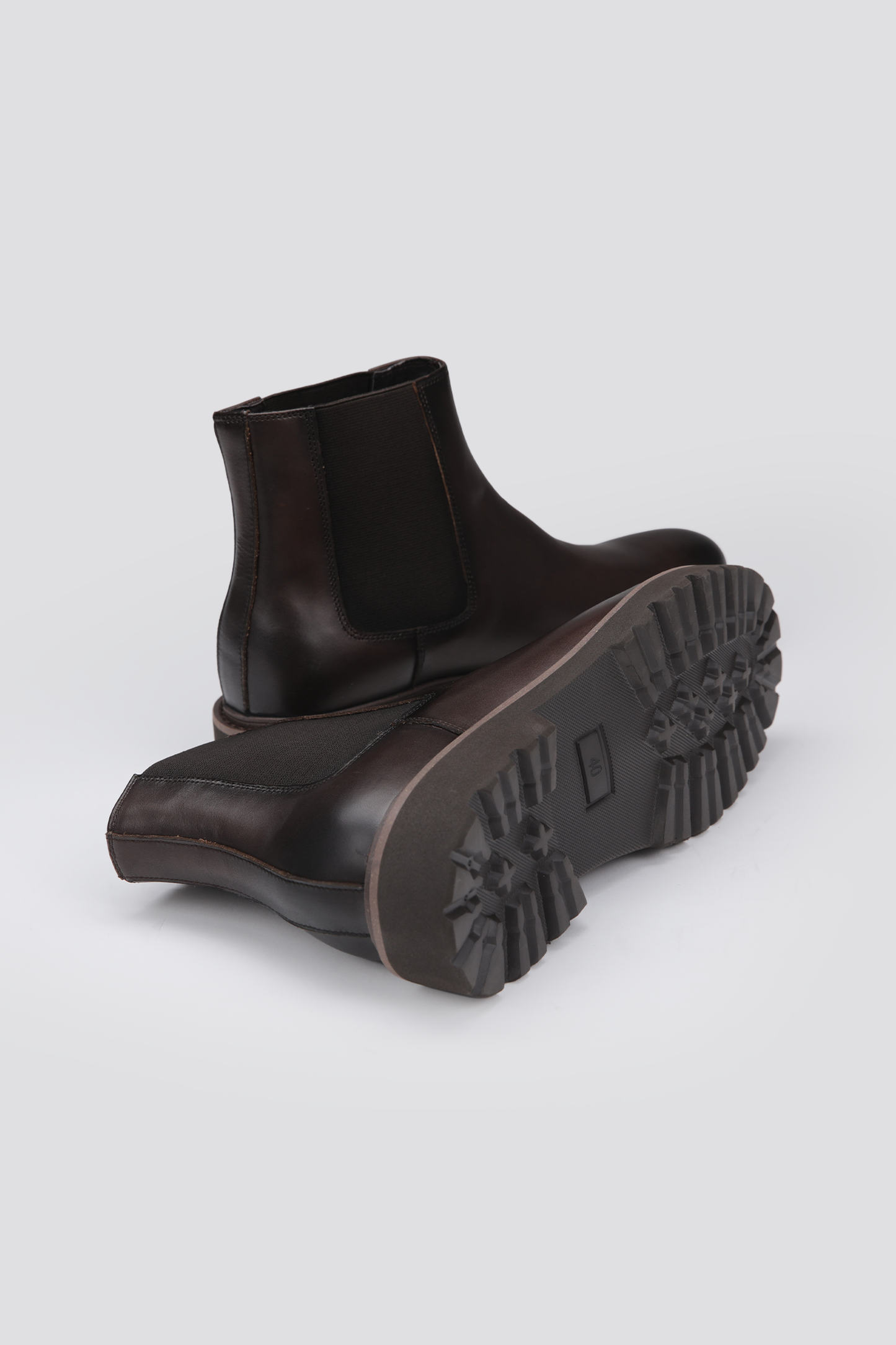 מגפוני עור בסגנון צ'לסי | קנת קול