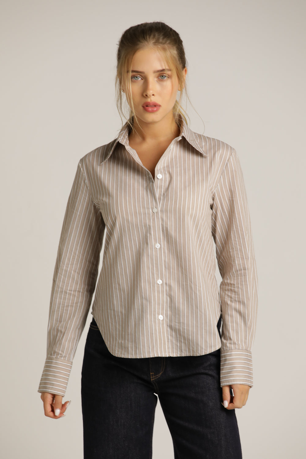 חולצה מכופתרת בטקסטורת פסים | קנת קול