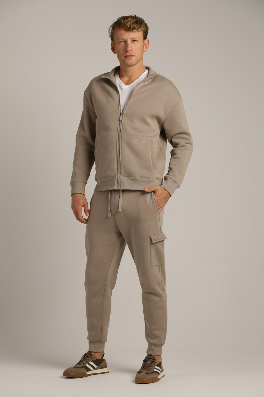 מכנסי טרנינג ארוכים עם הטבעת לוגו | קנת קול