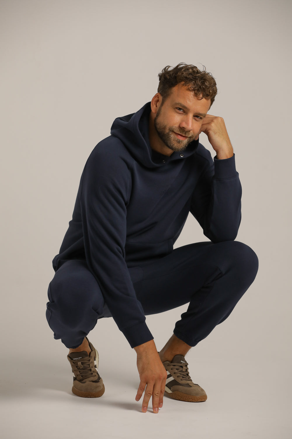 מכנסי טרנינג ארוכים עם הטבעת לוגו | קנת קול