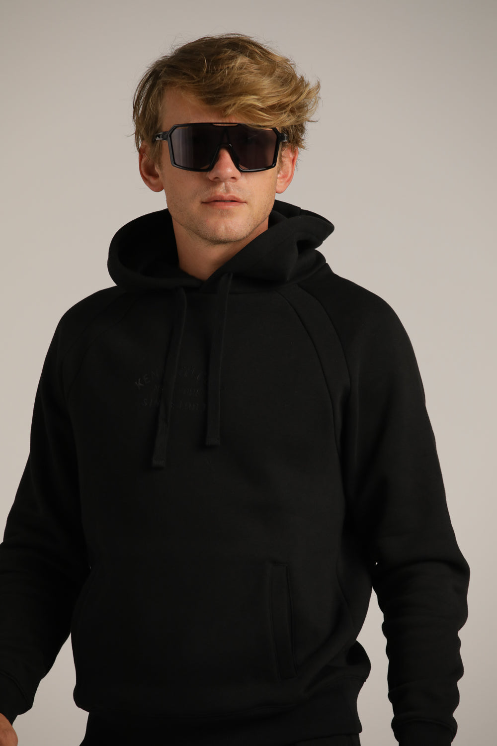 סווטשירט עם כובע קפוצ'ון | קנת קול