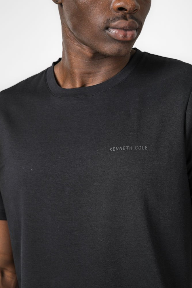 KENNETH COLE - טישירט קצרה לגבר בצבע שחור - MASHBIR//365