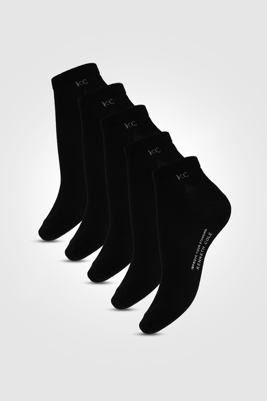 KENNETH COLE - קרסוליות לנשים בצבע שחור ולבן - MASHBIR//365