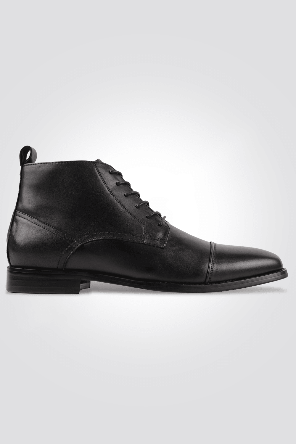 KENNETH COLE - מגפון עור לגבר בצבע שחור - MASHBIR//365
