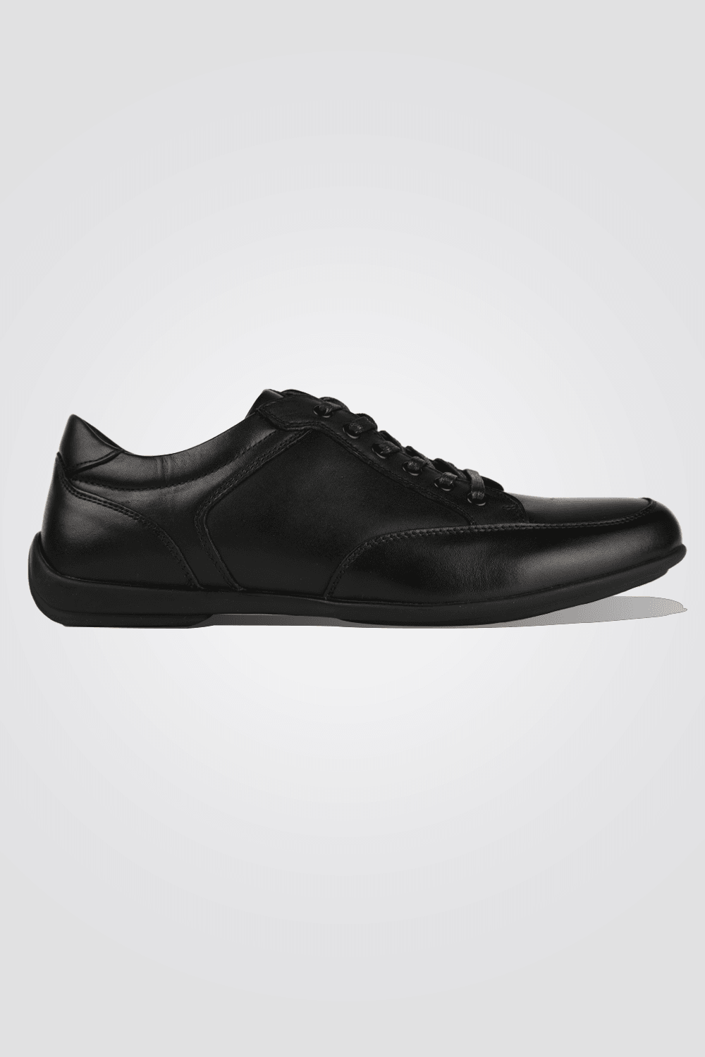 KENNETH COLE - נעל עור אלגנטית בצבע שחור - MASHBIR//365