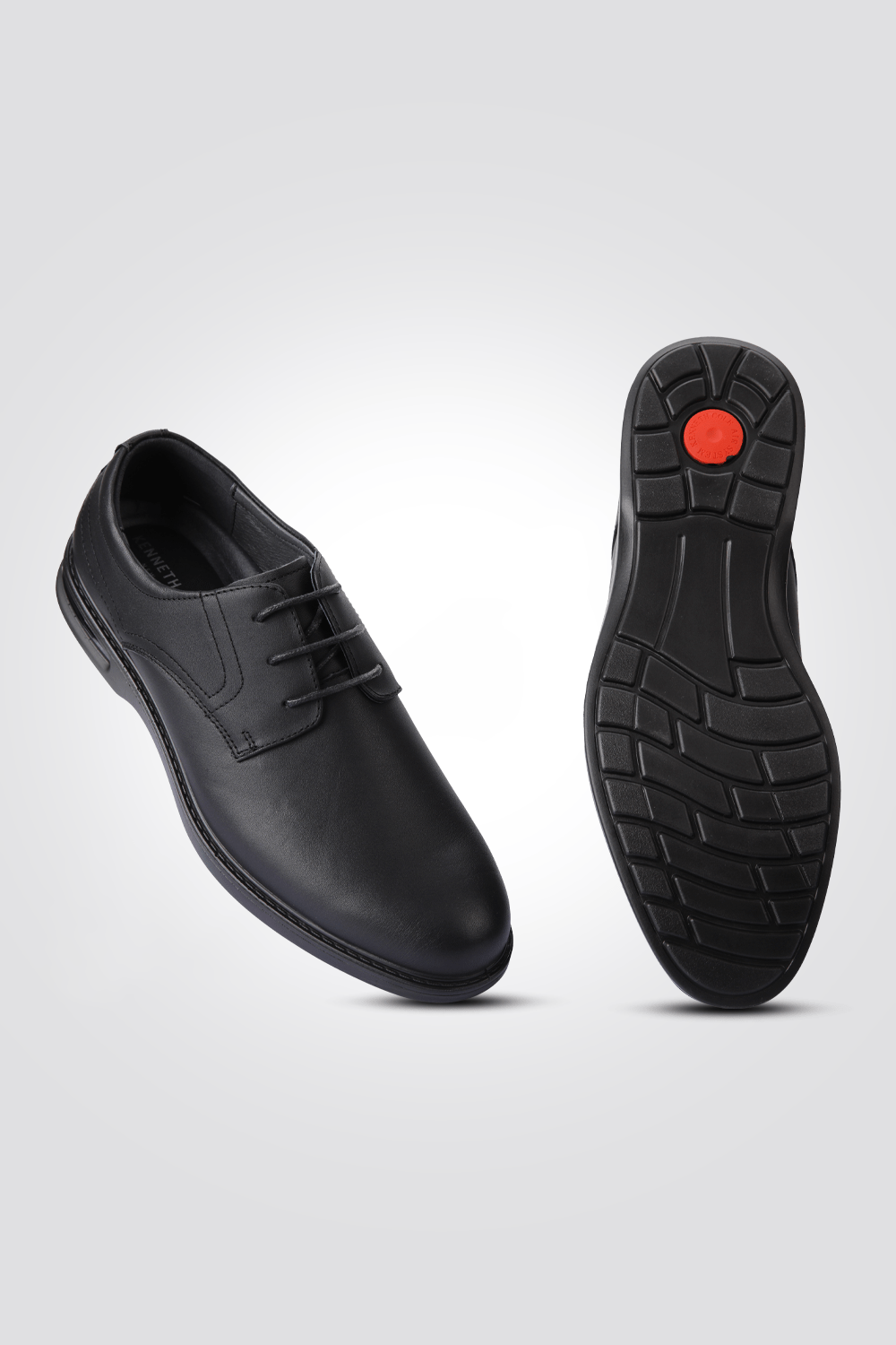 KENNETH COLE - נעל עור אלגנטית בצבע שחור - MASHBIR//365