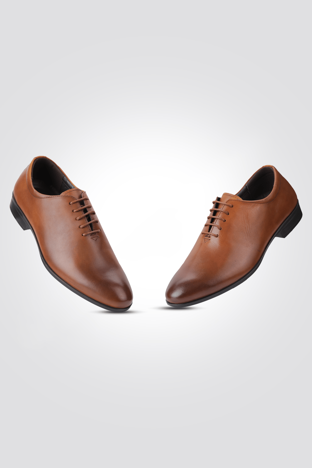 KENNETH COLE - נעל עור אלגנטית בצבע חום - MASHBIR//365