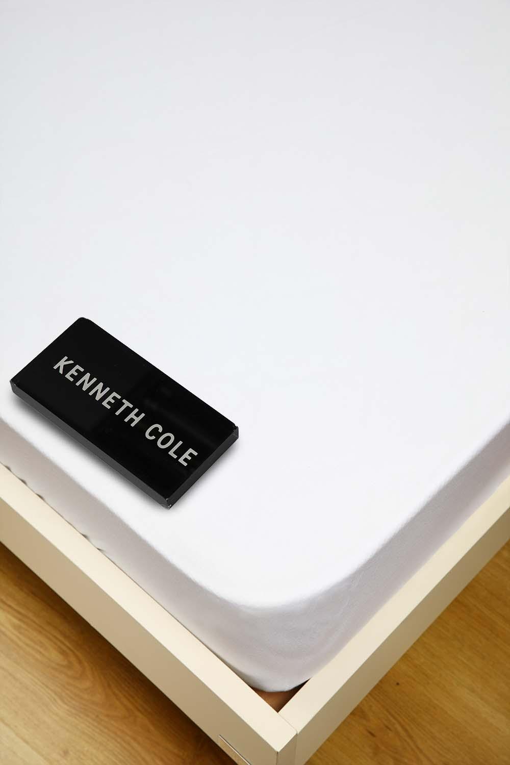 KENNETH COLE - סדין זוגי קינג סייז סאטן לבן - MASHBIR//365