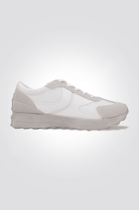 KENNETH COLE - סניקרס ATHLETIC לנשים בצבע בז' ולבן - MASHBIR//365