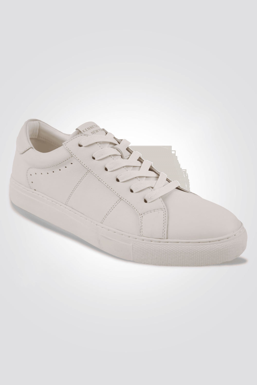 KENNETH COLE - סניקרס לנשים בצבע לבן - MASHBIR//365