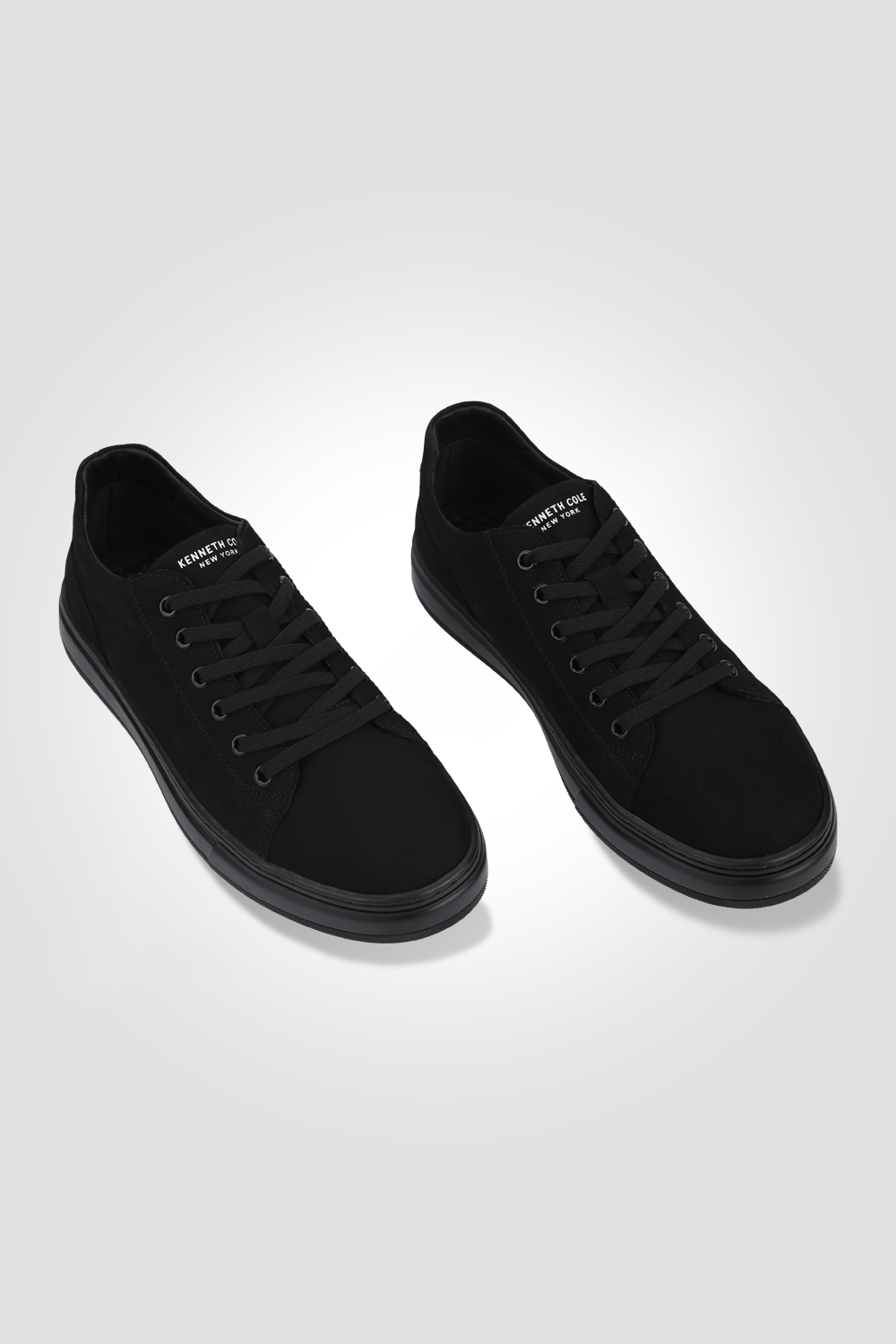KENNETH COLE - סניקרס נובוק מונו לגברים בצבע שחור - MASHBIR//365