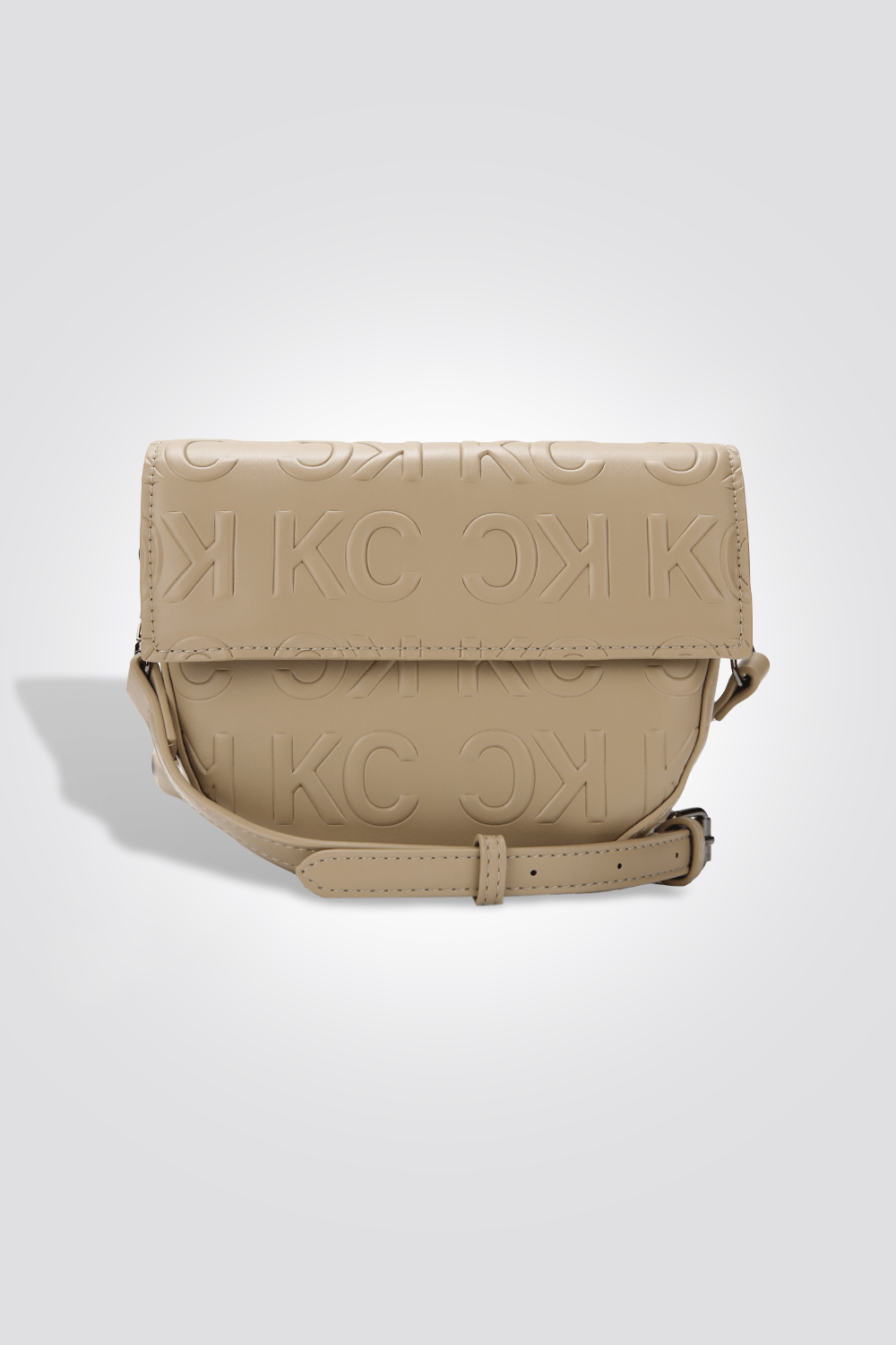 KENNETH COLE - תיק צד CROSSBODY TOTE דמוי עור בצבע בז' - MASHBIR//365