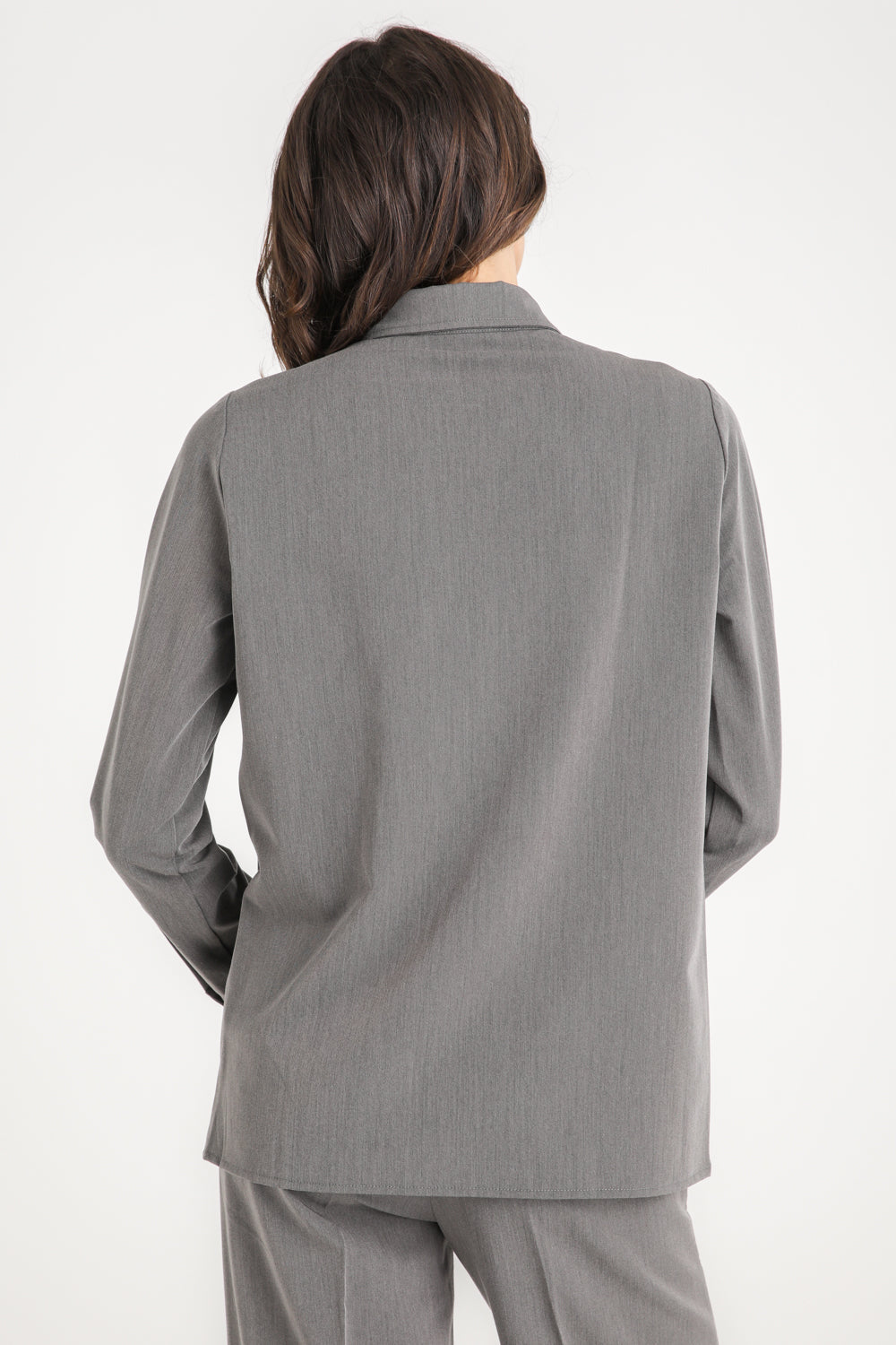 חולצה מכופתרת מחויטת עם עניבה לנשים | קנת קול
