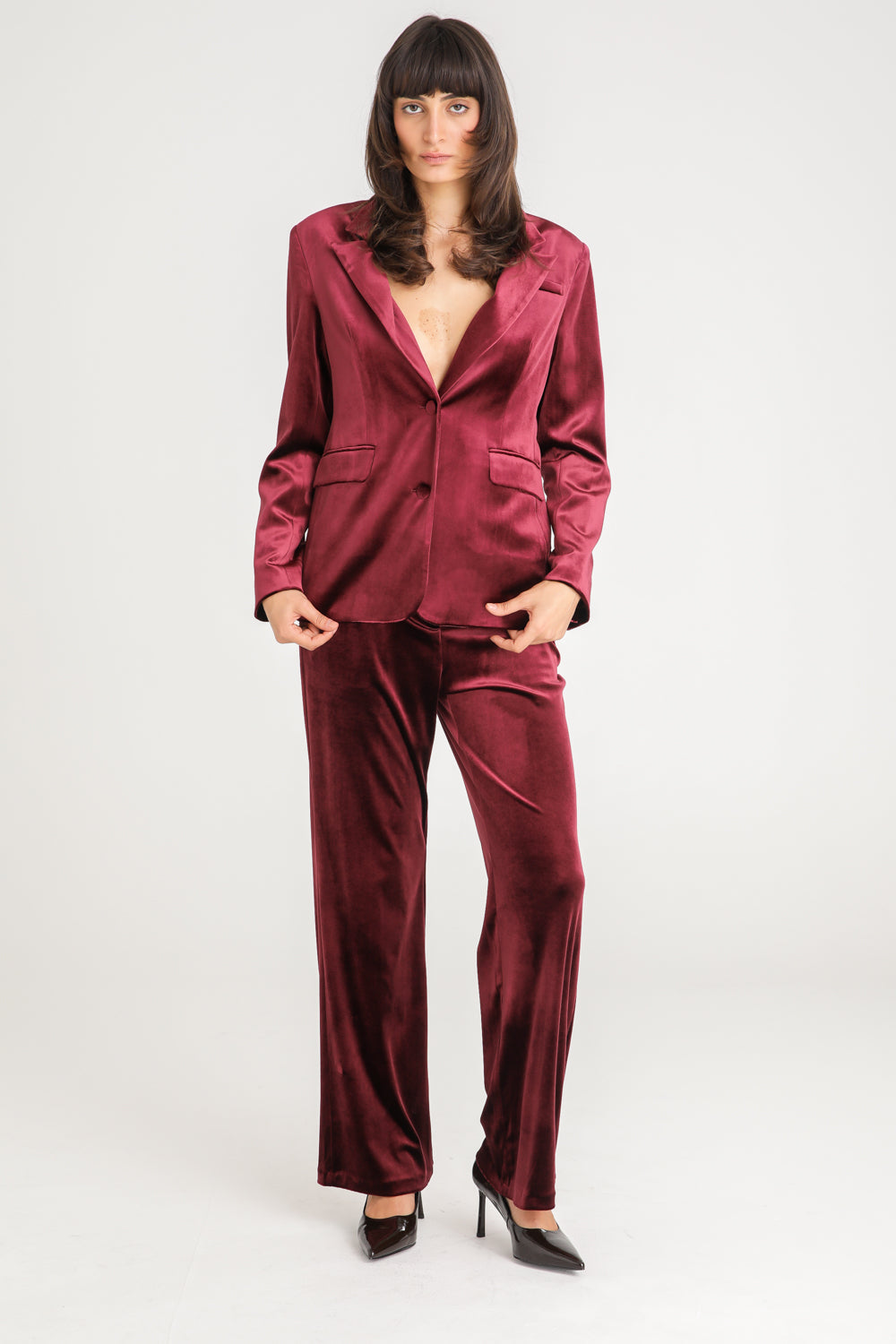 מכנסי קטיפה בגזרה ישרה ומתרחבת לנשים | קנת קול