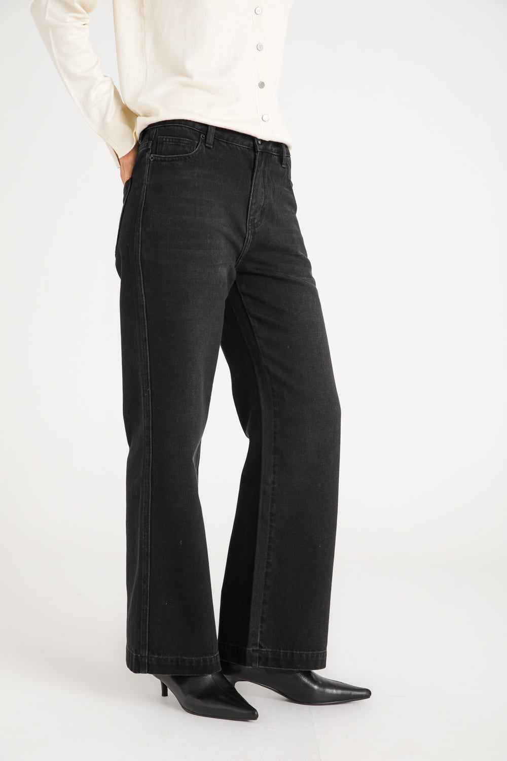 מכנסי ג'ינס Wide Leg בגזרה רחבה | קנת קול