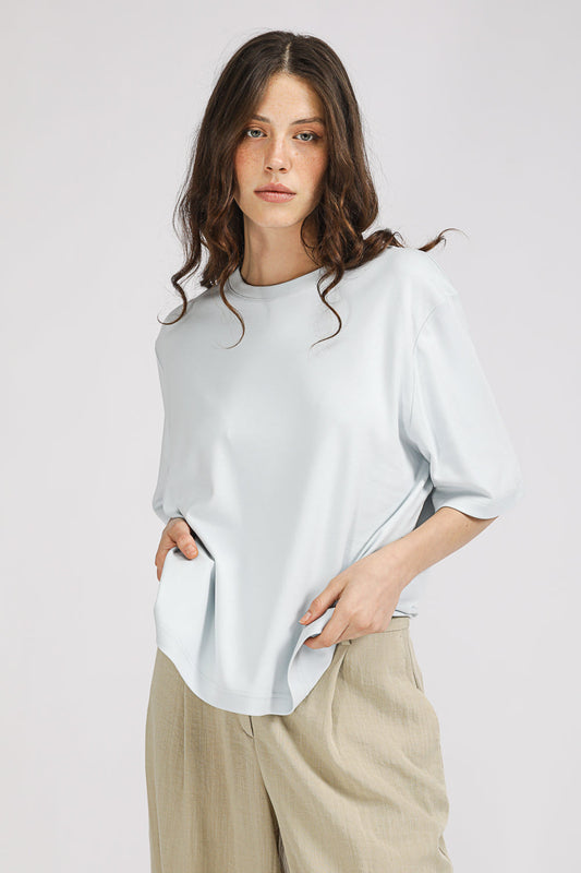 טישירט לנשים בגזרה ישרה | קנת קול 