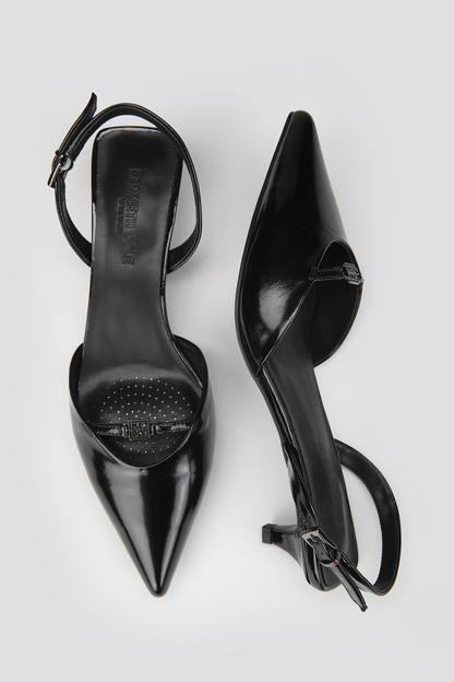 נעלי שפיץ עם עקב נמוך | קנת קול 