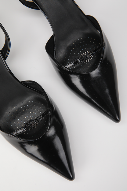 נעלי שפיץ עם עקב נמוך | קנת קול 