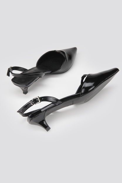 נעלי שפיץ עם עקב נמוך | קנת קול 