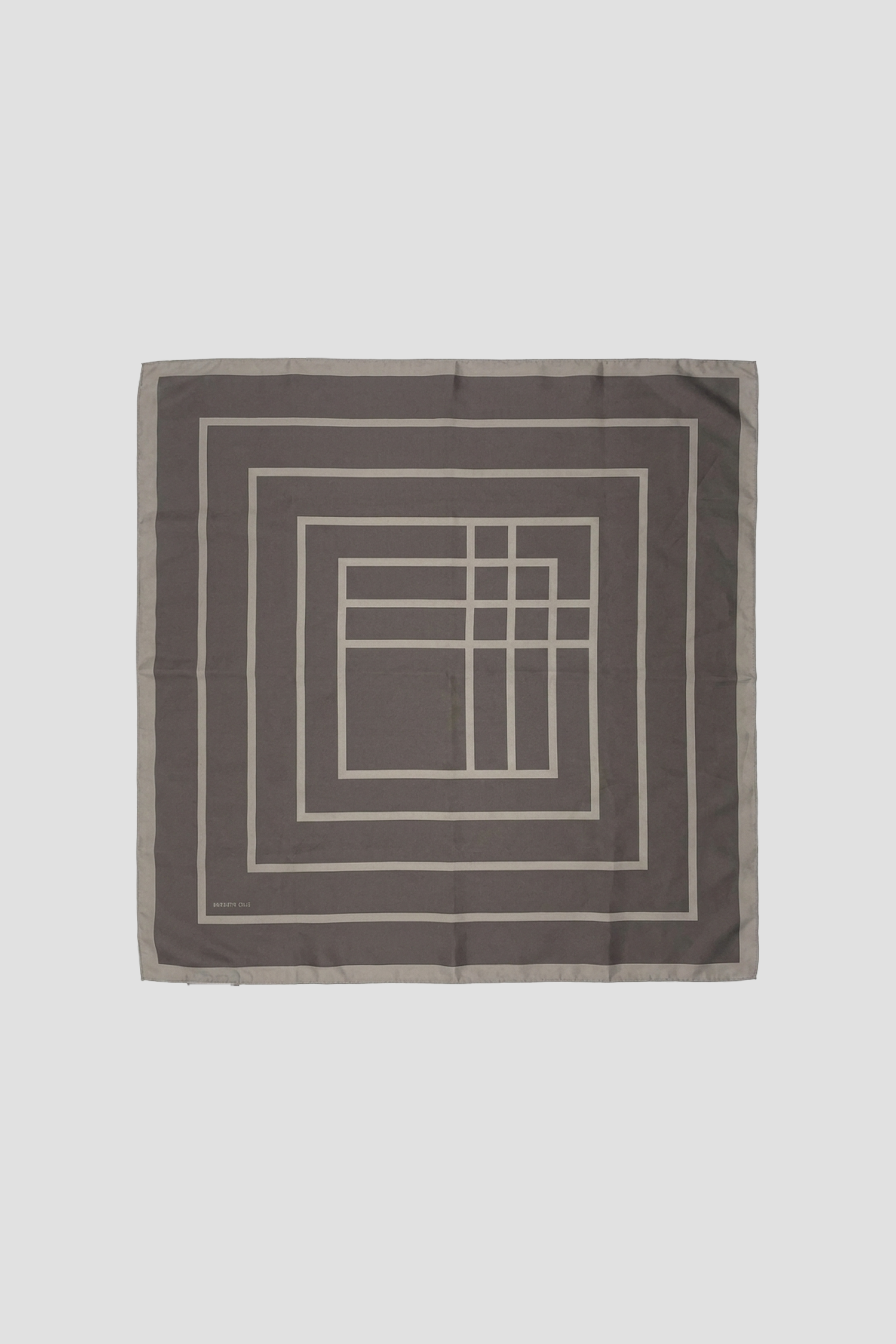 מטפחת בעיצוב הדפס גאומטרי | קנת קול