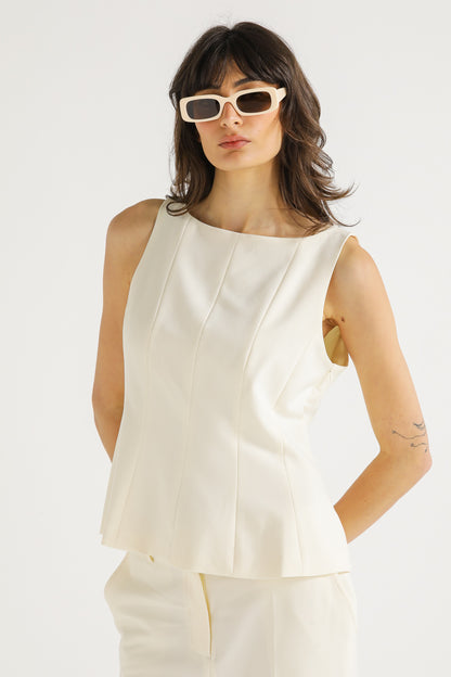 חולצת פפלום ללא שרוולים | קנת קול