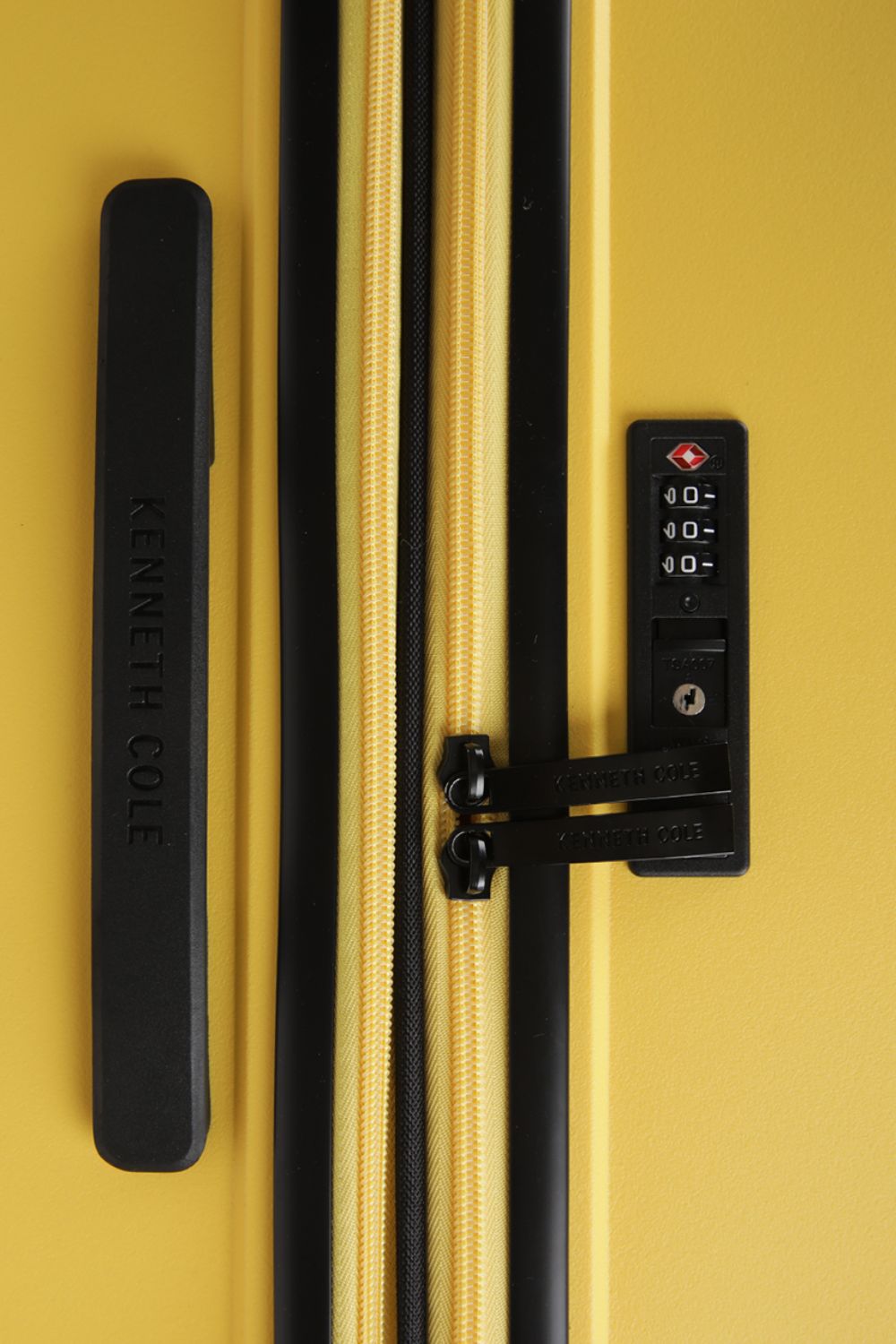 מזוודה בינונית בגודל 24'' אינץ' | קנת קול