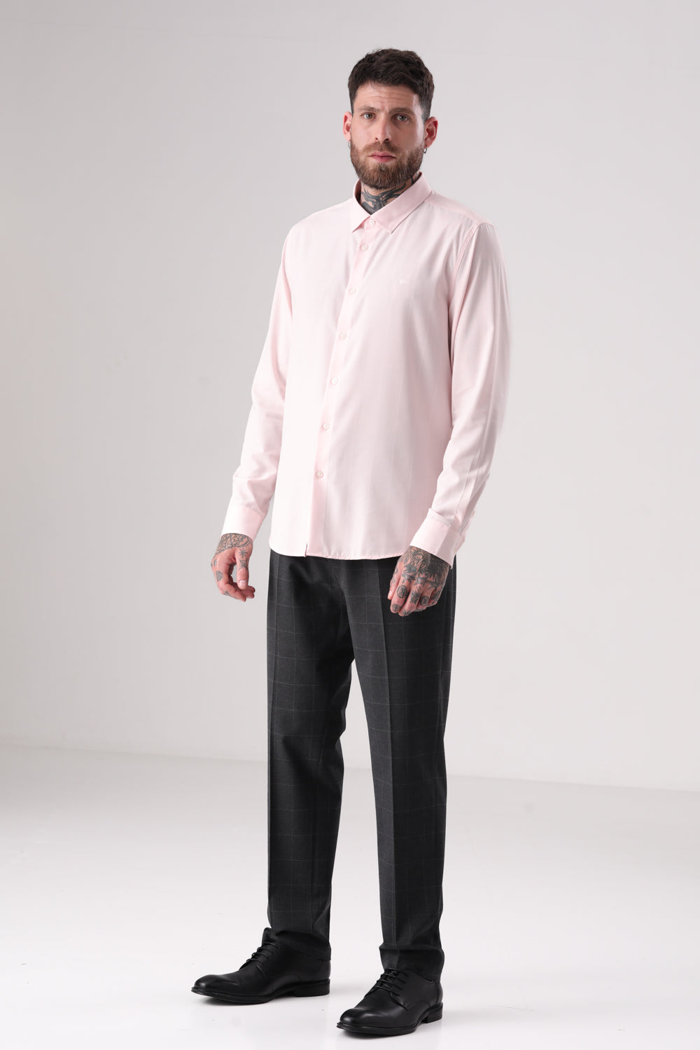 חולצה מכופתרת לגברים